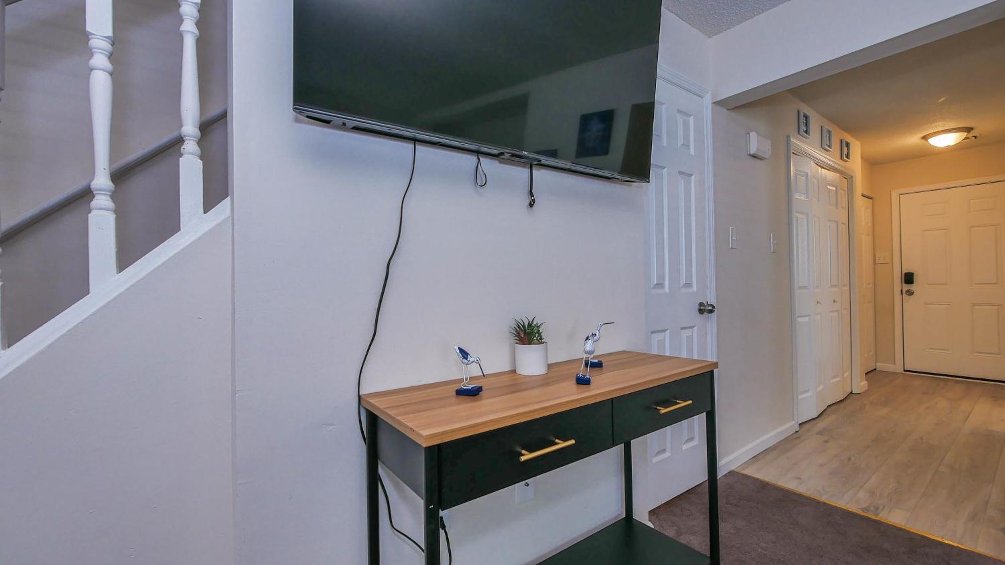 Nautical Nook - Quiet Neighborhood In Ac! *
