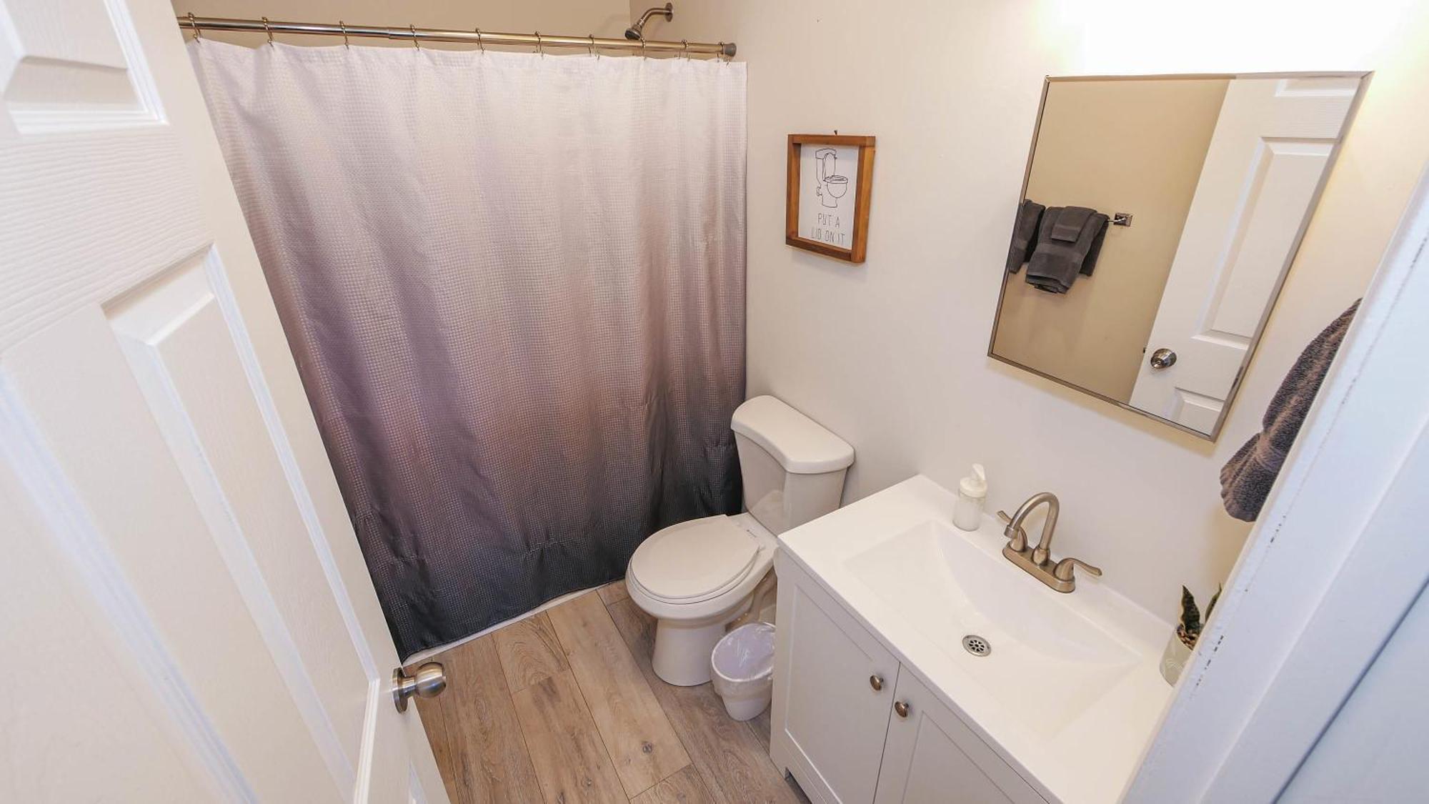 Nautical Nook - Quiet Neighborhood In Ac!