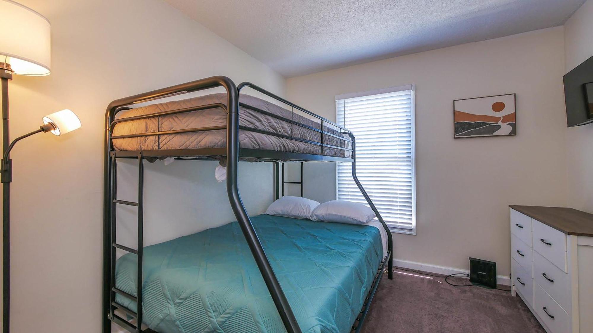 Nautical Nook - Quiet Neighborhood In Ac!