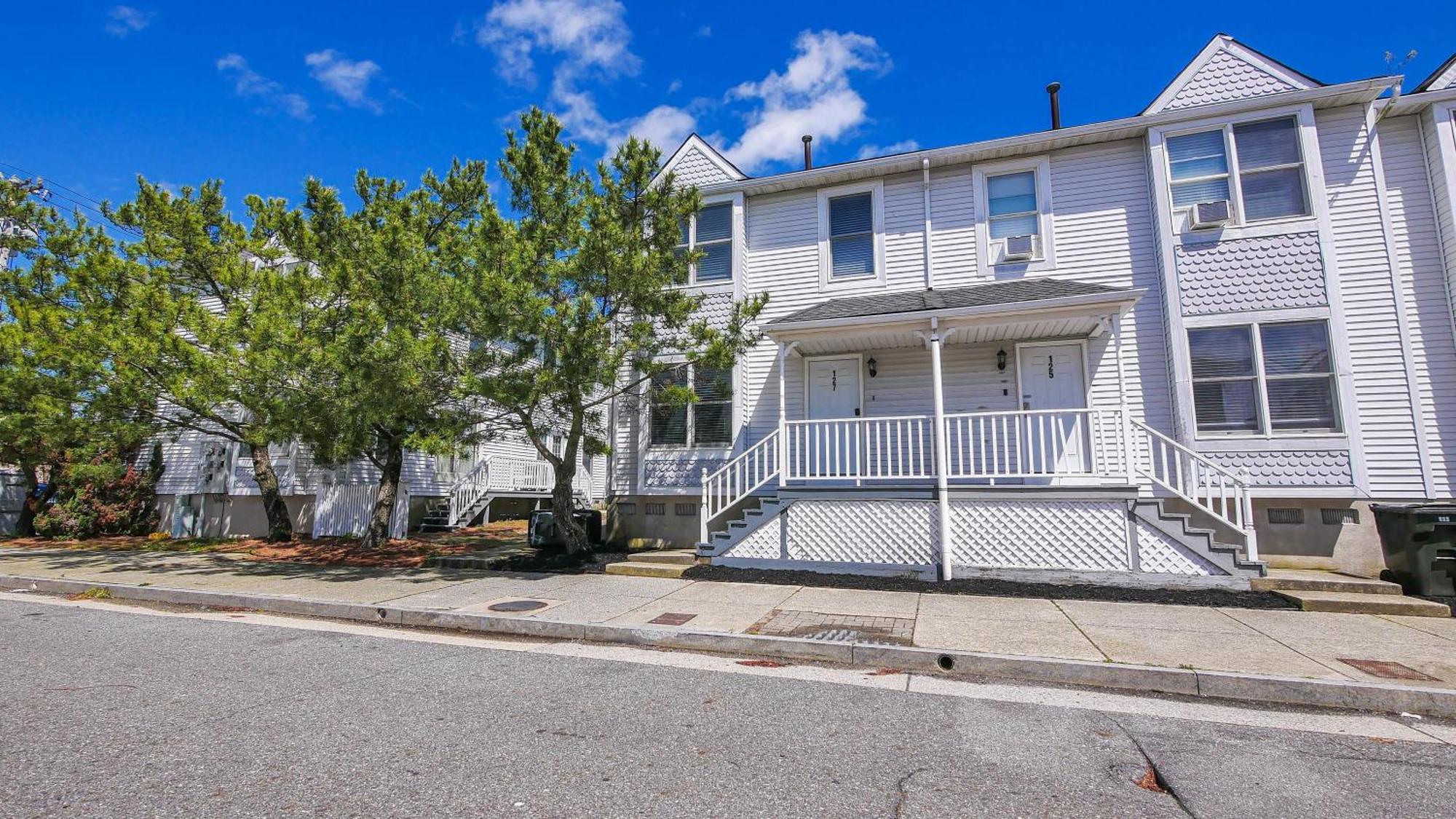 Nautical Nook - Quiet Neighborhood In Ac! *
